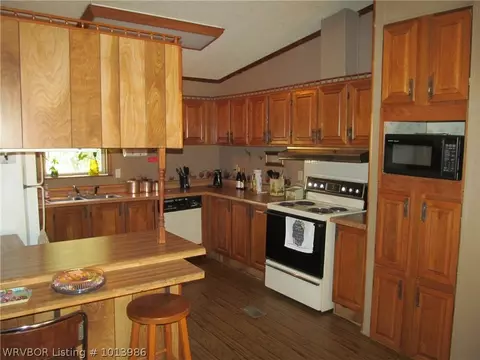 4325 W Reed Ln, Alma, AR 72921 photo 6
