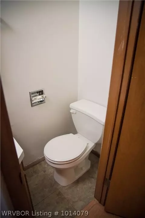 1403 H St, Barling, AR 72923 photo 12