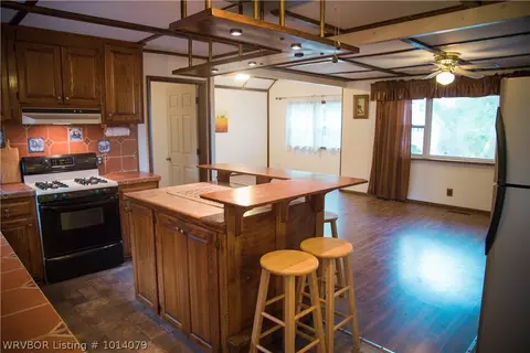 1403 H St, Barling, AR 72923 photo 7