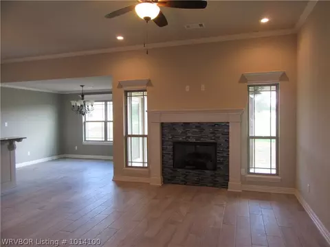 2733 Carly, Lavaca, AR 72941 photo 3