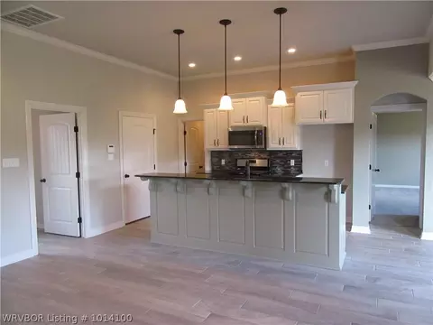 2733 Carly, Lavaca, AR 72941 photo 4
