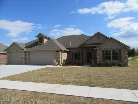 2733 Carly, Lavaca, AR 72941 photo 1