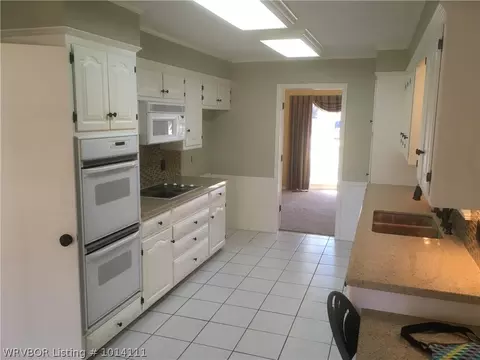 2107 Camelot Dr, Fort Smith, AR 72903 photo 3
