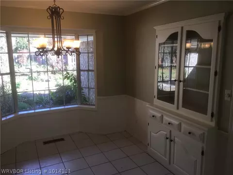 2107 Camelot Dr, Fort Smith, AR 72903 photo 2