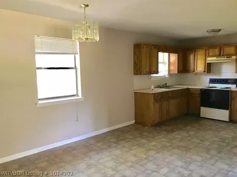 406 S 29th St, Ozark, AR 72949 photo 6