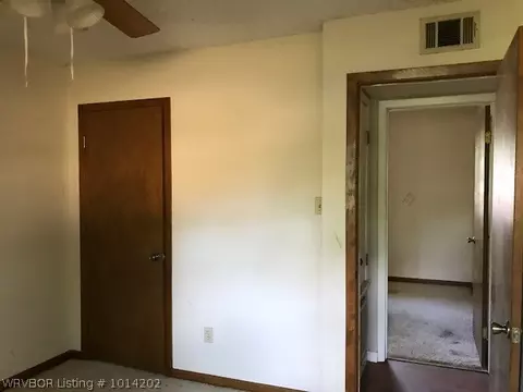 406 S 29th St, Ozark, AR 72949 photo 9