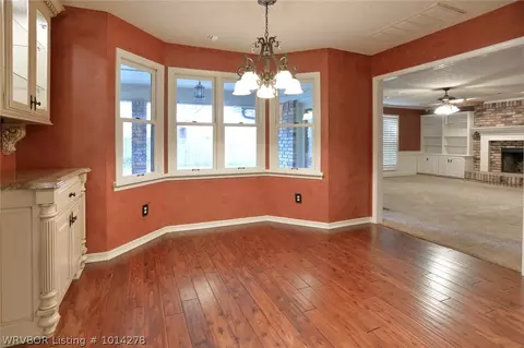9900 Foxboro Rd, Fort Smith, AR 72903 photo 4