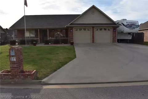 227 Kings Mountain Loop, Greenwood, AR 72936 photo 2