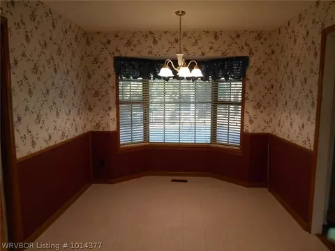 10501 Meandering Way, Fort Smith, AR 72903 photo 7