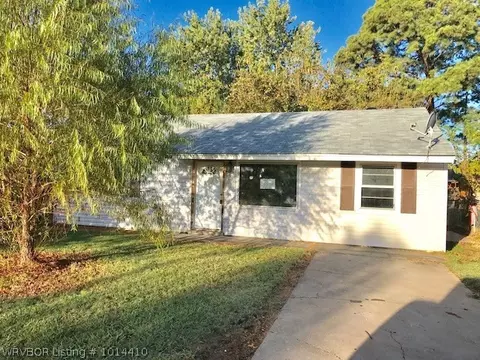 2613 N 39th St, Fort Smith, AR 72904 photo 1
