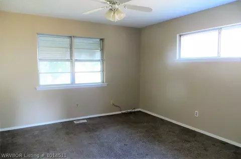 8223 Cypress Ave, Fort Smith, AR 72908 photo 9
