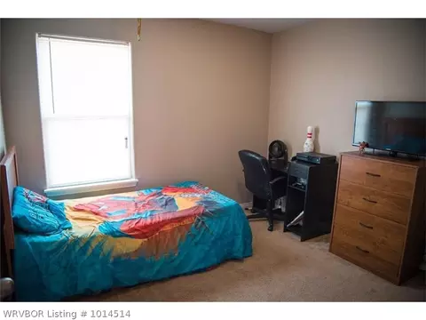 216 Colony Ct, Barling, AR 72923 photo 16