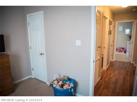 216 Colony Ct, Barling, AR 72923 photo 17