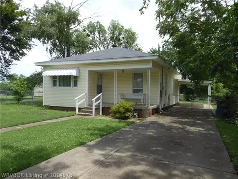 3408 25th St, Fort Smith, AR 72904 photo 2