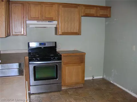 2218 S V St, Fort Smith, AR 72901 photo 6