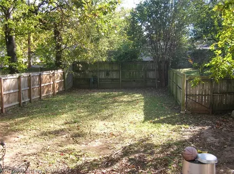 2218 S V St, Fort Smith, AR 72901 photo 13