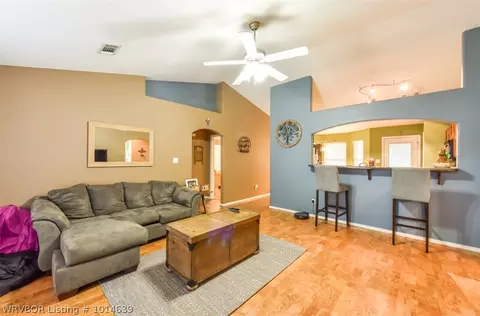 404 Dugan Mill Dr, Fort Smith, AR 72908 photo 3