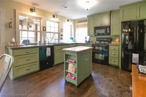 2409 Skye Rd, Fort Smith, AR 72908 photo 8