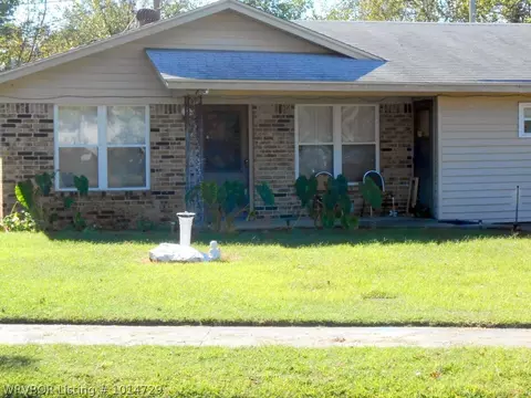 17 Sylvan Hls, Fort Smith, AR 72904 photo 1