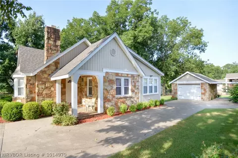 1604 Hendricks Blvd, Fort Smith, AR 72903 photo 2