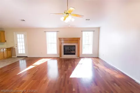 1025 Harrell St, Alma, AR 72921 photo 3