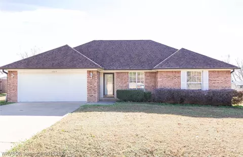 1025 Harrell St, Alma, AR 72921 photo 1