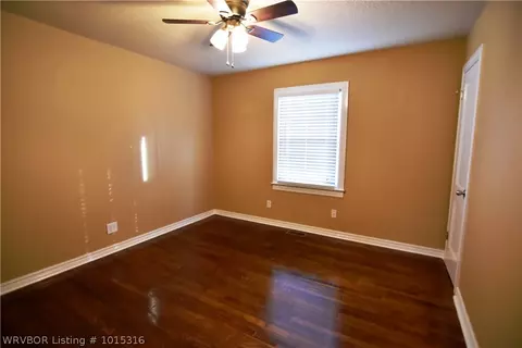 4704 Park Ave, Fort Smith, AR 72903 photo 9