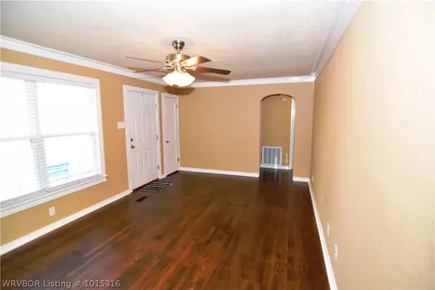 4704 Park Ave, Fort Smith, AR 72903 photo 2