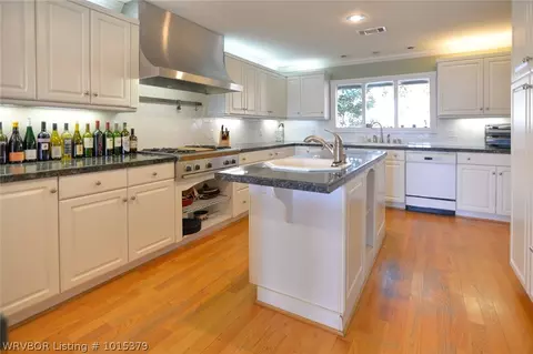6520 S Q St, Fort Smith, AR 72903 photo 5