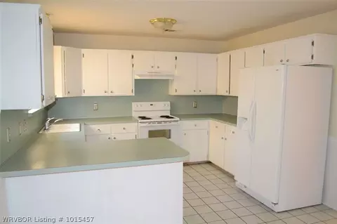 1004 9 St, Barling, AR 72923 photo 5