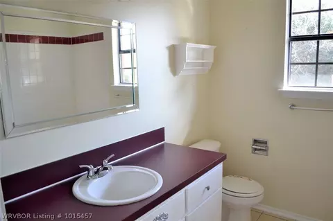 1004 9 St, Barling, AR 72923 photo 22
