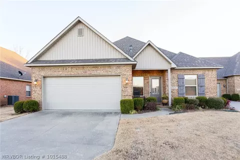 2606 Dyllan Ct, Fort Smith, AR 72908 photo 1