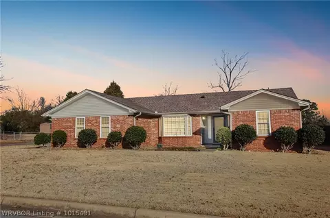 1310 Strozier Ct, Barling, AR 72923 photo 19