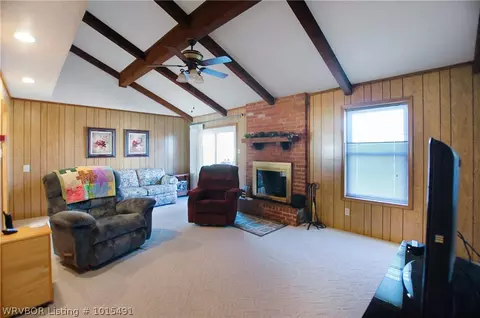 1310 Strozier Ct, Barling, AR 72923 photo 2