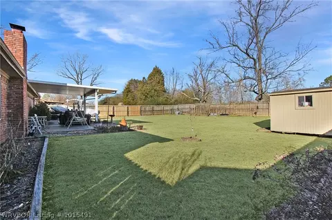 1310 Strozier Ct, Barling, AR 72923 photo 15