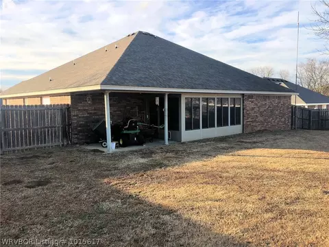 102 Katie Ct, Lavaca, AR 72941 photo 8