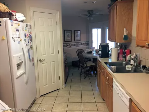 102 Katie Ct, Lavaca, AR 72941 photo 3