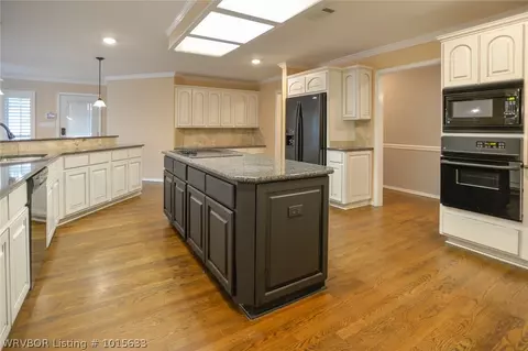 10500 Jenny Lind Ave, Fort Smith, AR 72908 photo 13