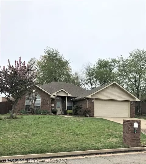 919 N 2 Ter, Barling, AR 72923 photo 1