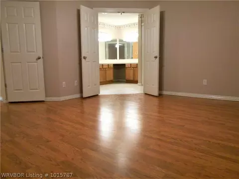 919 N 2 Ter, Barling, AR 72923 photo 10