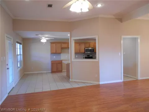919 N 2 Ter, Barling, AR 72923 photo 7