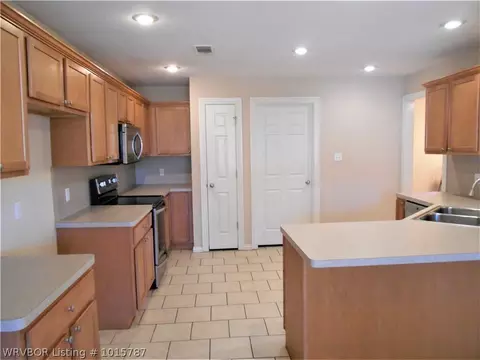 919 N 2 Ter, Barling, AR 72923 photo 4