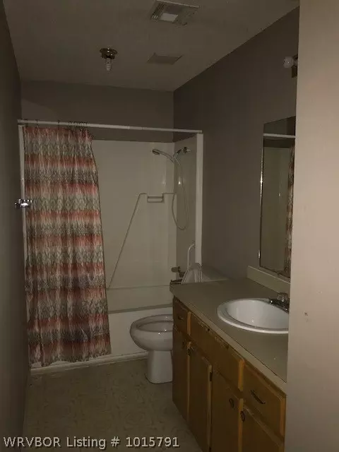 1007 E Baltimore St, Panama, OK 74951 photo 5