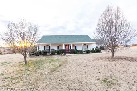 1305 S Division St, Lavaca, AR 72941 photo 2