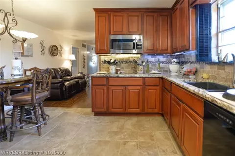 1803 Burnham Rd, Fort Smith, AR 72903 photo 8