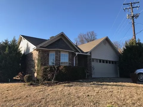 1207 9th St, Barling, AR 72923 photo 1