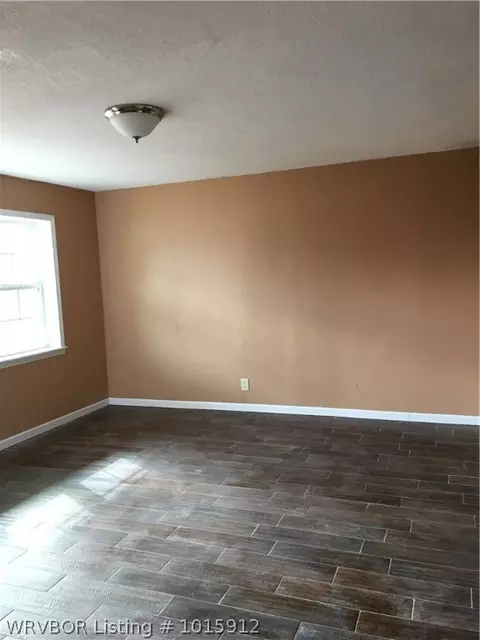 1405 Christie Ln, Lavaca, AR 72941 photo 2