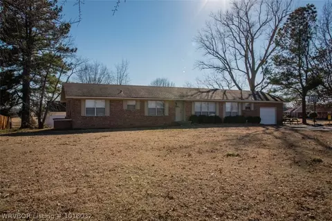 2301 W Main St, Lavaca, AR 72941 photo 2