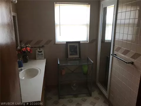 809 N Albert Pike Ave, Fort Smith, AR 72903 photo 7