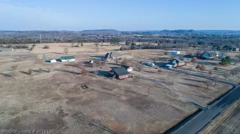 204 Meadows Ln, Pocola, OK 74902 photo 5